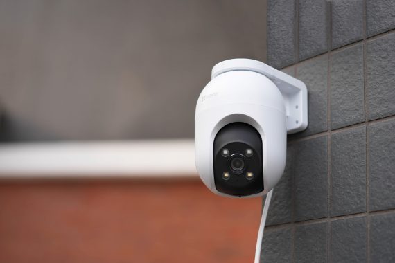 EZVIZ C8c 2K+ (4MP) V2 Full HD Outdoor Pan/Tilt Camera - Image 12