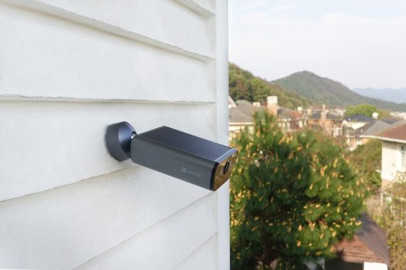 EZVIZ EB5 4K (8MP) Solar Battery WiFi Camera - Image 8